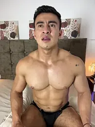 Chris_Clarck stripchat stream image, 11.01.2026 20:20