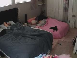 voyeurcam-house-charleys-room camsoda stream image