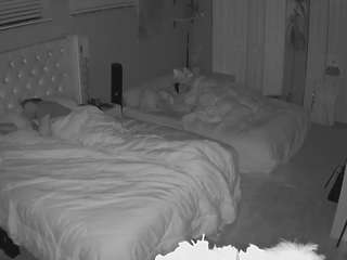 voyeurcam-house-charleys-room camsoda stream image