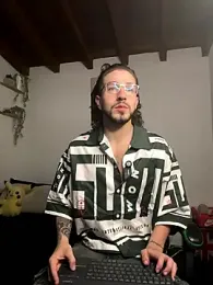 Valentino_Xander stripchat stream image, 14.01.2026 03:20