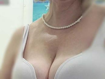 mery8poppins bongacams stream image