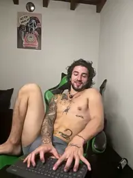 Valentino_Xander stripchat stream image, 21.01.2026 02:50