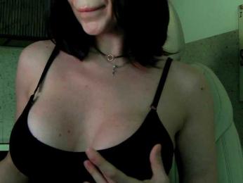 Mashulya29 bongacams stream image, 03.03.2025 07:30