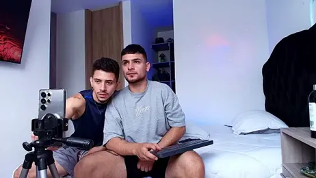 Two_sinzXX stripchat stream image