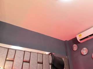 atinxnaugthy camsoda stream image, 04.03.2025 07:40