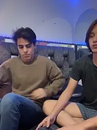 Alex_and_Fabian stripchat stream image, 05.02.2026 04:10