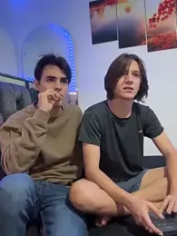 Alex_and_Fabian stripchat stream image, 05.02.2026 04:10
