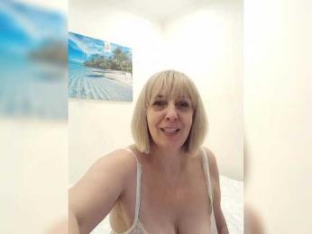 mery8poppins bongacams stream image