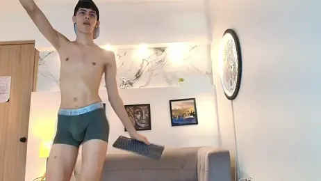 TWINKS_FRIENDS stripchat stream image, 21.02.2026 13:20