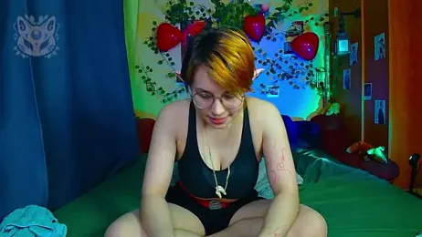 TrickyKitsune stripchat stream image