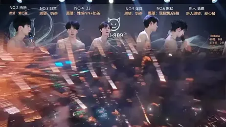 MS-180- stripchat stream image