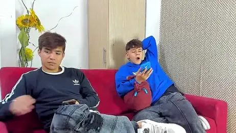 willy_sexxx18 stripchat stream image