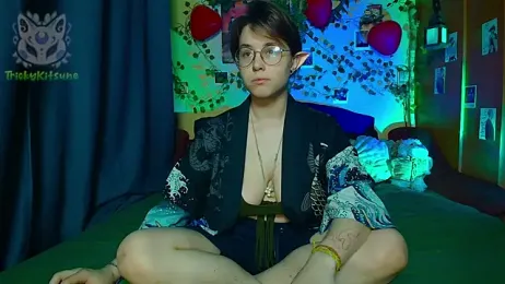 TrickyKitsune stripchat stream image