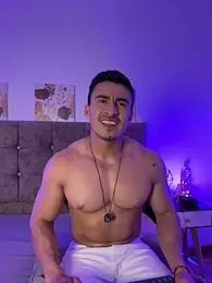 Chris_Clarck stripchat stream image, 02.04.2026 19:10