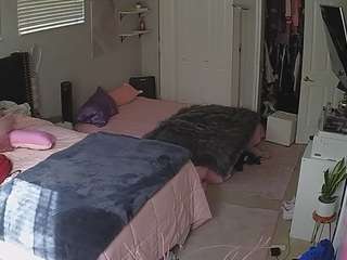 voyeurcam-house-charleys-room camsoda stream image