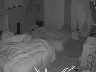 voyeurcam-house-charleys-room camsoda stream image