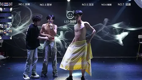 MS-180- stripchat stream image