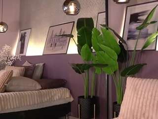 izzywild camsoda stream image