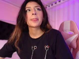 sofly-s camsoda stream image, 08.03.2025 15:20