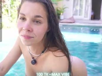 mon1_day chaturbate stream image, 17.04.2026 04:40