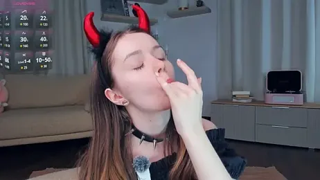 DominikaElis stripchat stream image, 02.05.2026 19:50