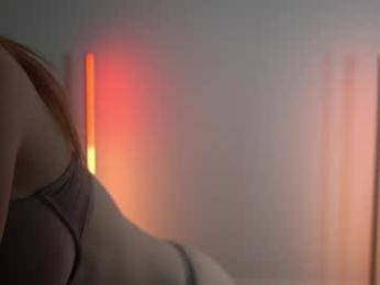 chloewildd chaturbate stream image, 04.05.2026 16:20