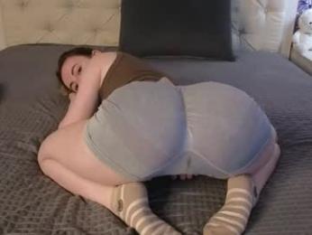 freyabyrne chaturbate stream image, 25.05.2026 04:40