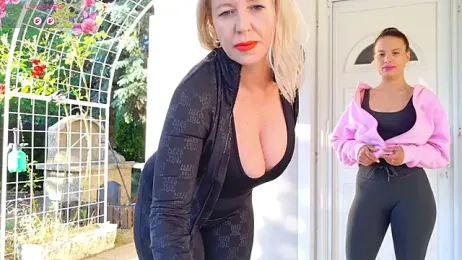 TUNDEROSE1 stripchat stream image, 26.05.2026 04:10
