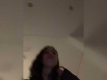 v_-_-_v bongacams stream image, 20.09.2026 15:30