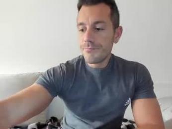 roberto4ever chaturbate stream image, 08.10.2026 05:10