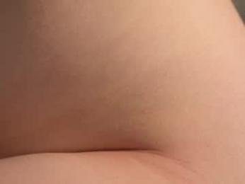 milablum chaturbate stream image, 04.04.2025 13:10