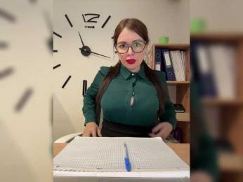 Brenda_KiSKA bongacams stream image, 08.04.2025 03:40