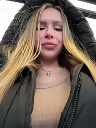 Liza_risky stripchat stream image, 09.04.2025 12:10
