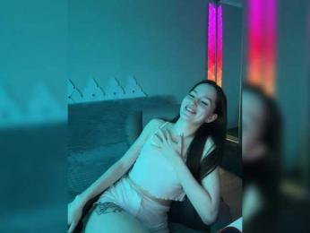 whiteTEA bongacams stream image, 11.04.2025 20:00
