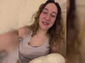 chikipikin bongacams stream image, 17.04.2025 21:40