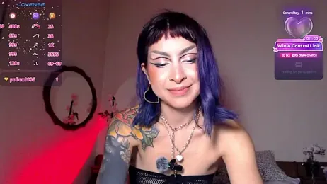 Cinamoonn stripchat stream image, 23.04.2025 16:30