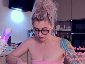 HoneyCherry bongacams stream image, 25.04.2025 13:00
