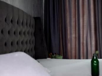 dee_waters chaturbate stream image, 26.04.2025 05:00