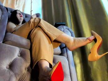 LadyLeather bongacams stream image, 27.04.2025 15:50