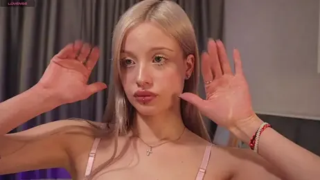 _lovendy_ stripchat stream image, 29.04.2025 12:50