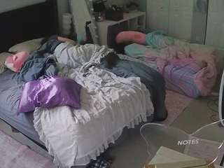 voyeurcam-house-charleys-room camsoda stream image